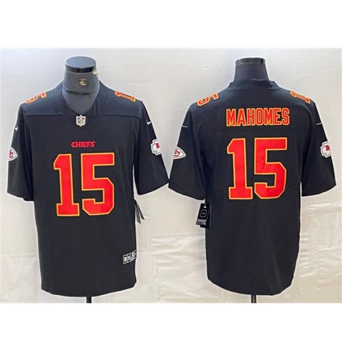 Men's Kansas City Chiefs #15 Patrick Mahomes Black Vapor Untouchable Limited Football Stitched Jersey