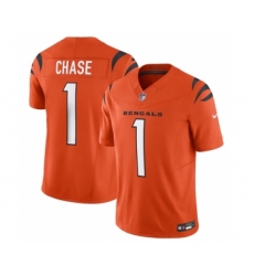 Men's Cincinnati Bengals #1 Ja'Marr Chase Orange 2023 F.U.S.E. Vapor Untouchable Limited Stitched Jersey